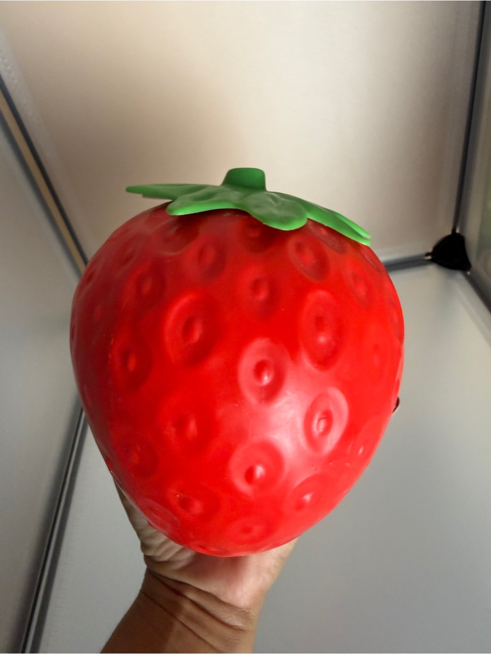 🍓 Jumbo Strawberry Squishy – Scented Soft